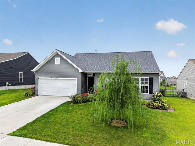 22707 Danison Drive, Warrenton, MO 63383