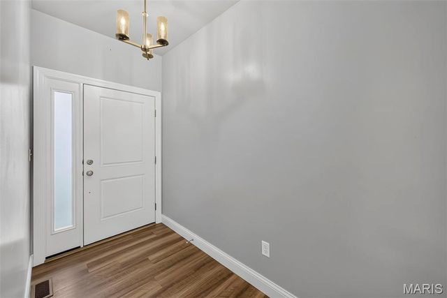 22707 Danison Drive, Warrenton, MO 63383