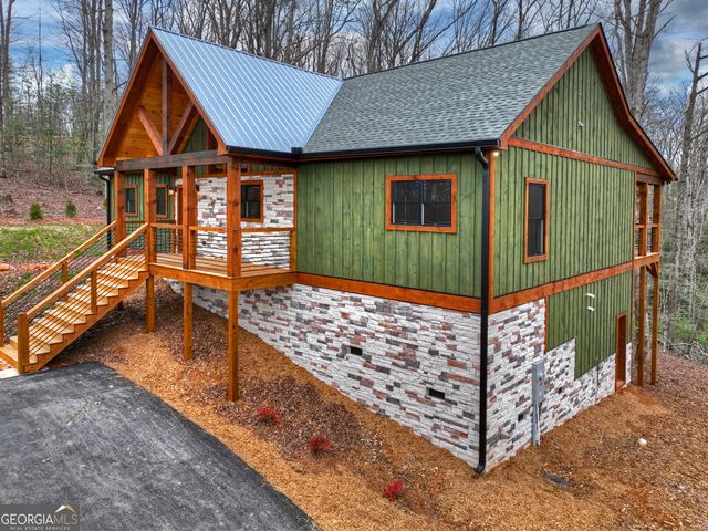 191 Bent Wood Lane, Blue Ridge, GA 30513