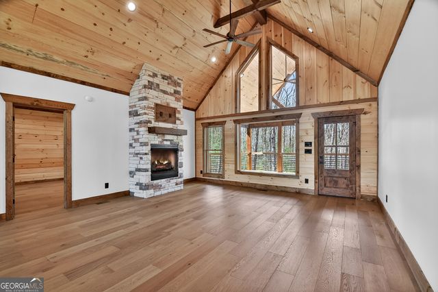 191 Bent Wood Lane, Blue Ridge, GA 30513