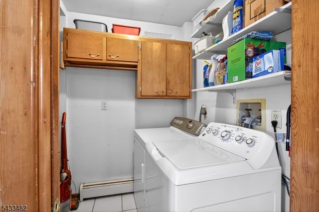 127 Hillcrest Rd, Readington Twp., NJ 08822
