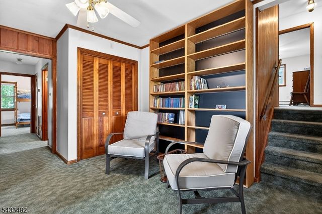 127 Hillcrest Rd, Readington Twp., NJ 08822