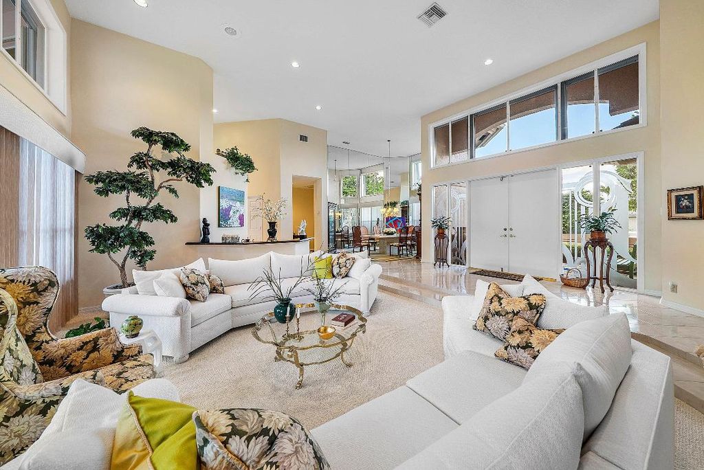 Image 11 of property listing at 7142 Montrico Drive, Boca Raton, FL 33433