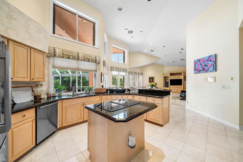 Image 18 of property listing at 7142 Montrico Drive, Boca Raton, FL 33433
