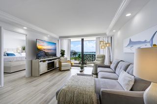 5600 N Flagler Drive 209, West Palm Beach, FL 33407