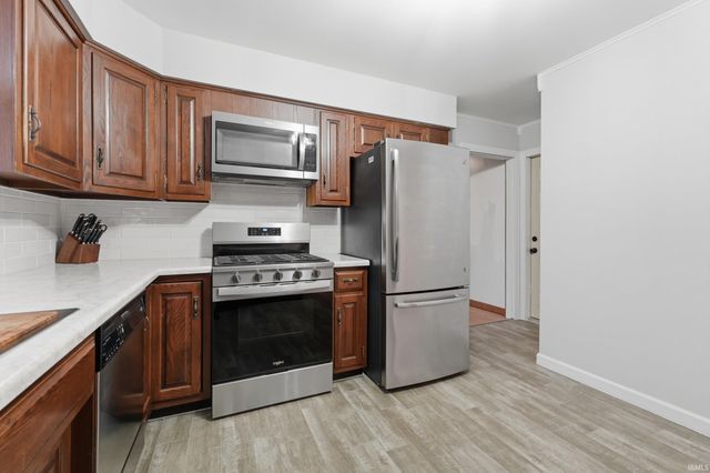 7011 Blake Drive, Fort Wayne, IN 46804