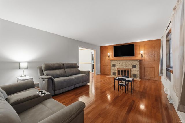 7011 Blake Drive, Fort Wayne, IN 46804