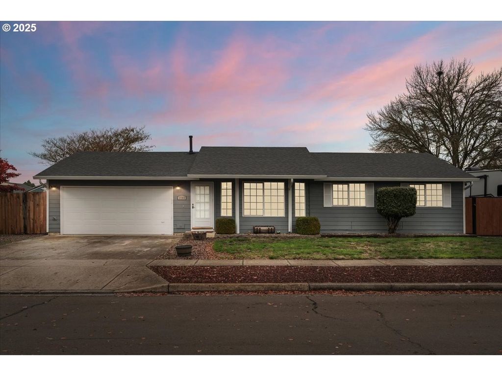 2788 S BEECH St, Cornelius, OR 97113