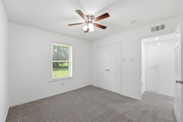 1300 E Hanson Street, Cleveland, TX 77327
