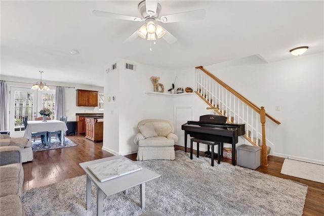816 Summer Place, Norcross, GA 30071