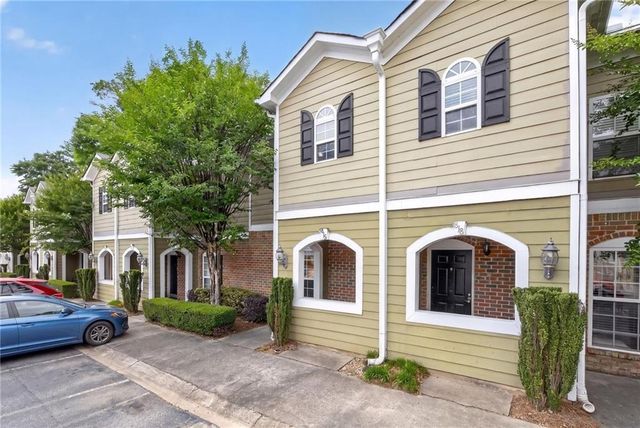 816 Summer Place, Norcross, GA 30071