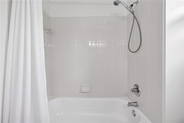 816 Summer Place, Norcross, GA 30071