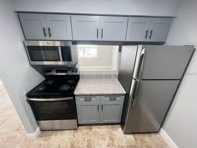 9205 TUDOR DRIVE C109, Tampa, FL 33615