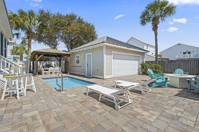 95 Barracuda Street, Destin, FL 32541