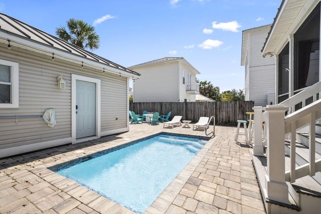 95 Barracuda Street, Destin, FL 32541