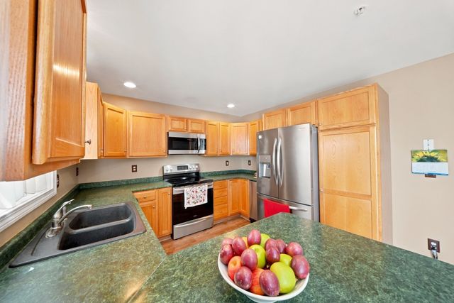 219 Beach Rd 15, Salisbury, MA 01952