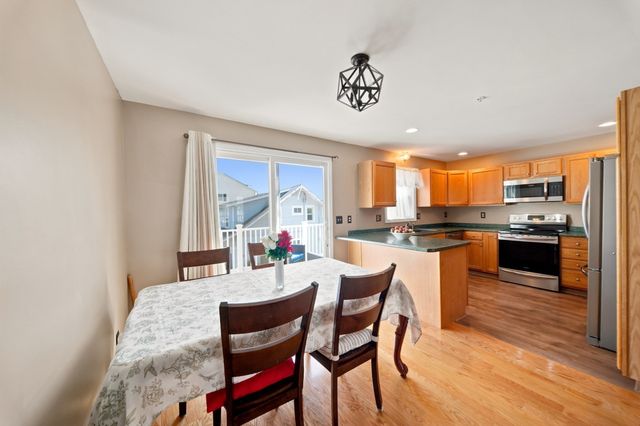 219 Beach Rd 15, Salisbury, MA 01952