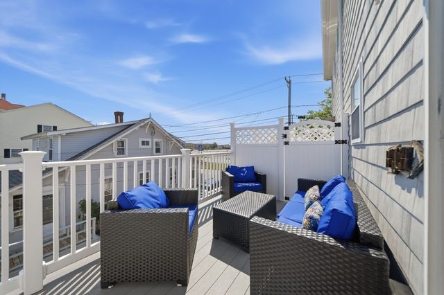 219 Beach Rd 15, Salisbury, MA 01952