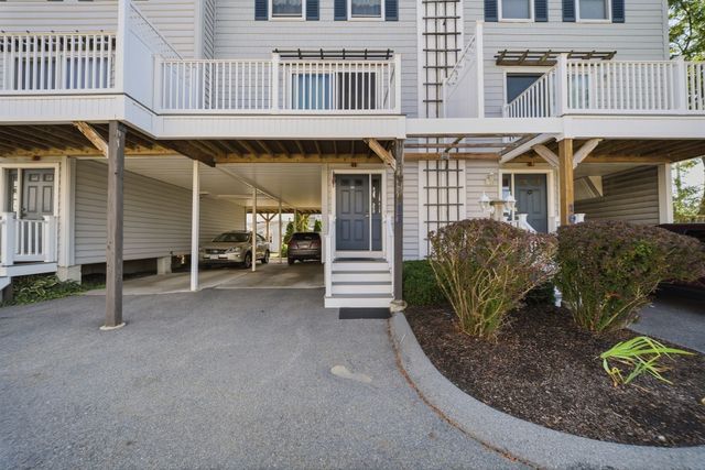 219 Beach Rd 15, Salisbury, MA 01952