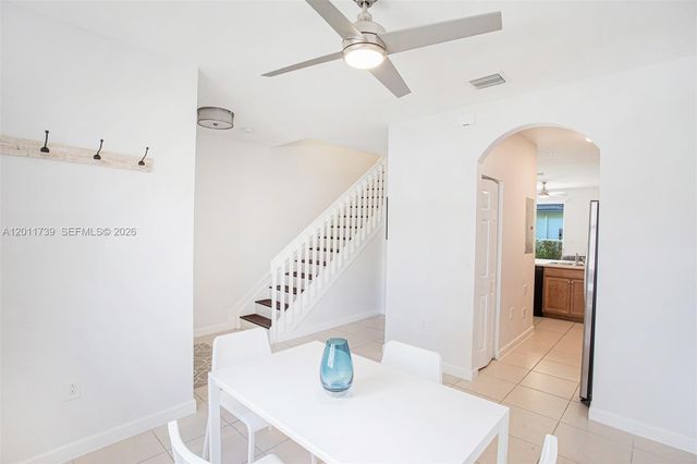 132 SE 28th Pl 7, Homestead, FL 33033
