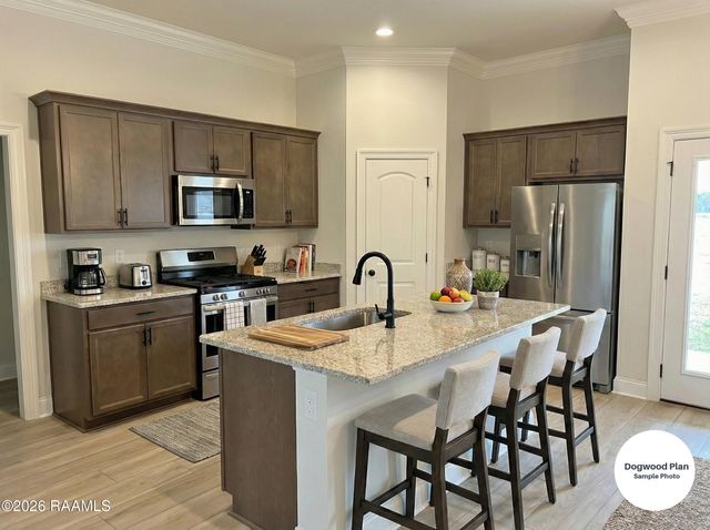130 Ridley Lane, Youngsville, LA 70592