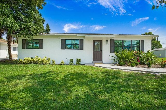 3455 Estey AVE, Naples, FL 34104