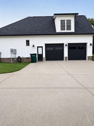 451 William Whitworth RD, Pulaski, TN 38478