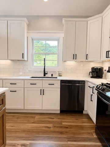 451 William Whitworth RD, Pulaski, TN 38478