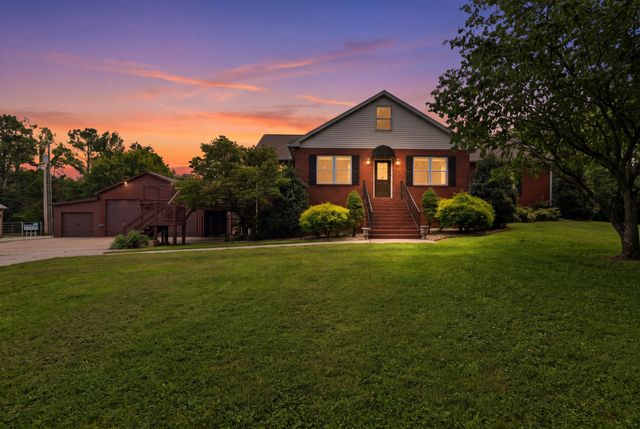 831 Osborne Ln, Murfreesboro, TN 37130