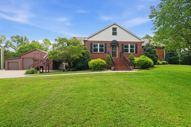 831 Osborne Ln, Murfreesboro, TN 37130