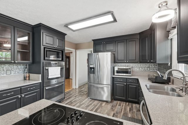 831 Osborne Ln, Murfreesboro, TN 37130