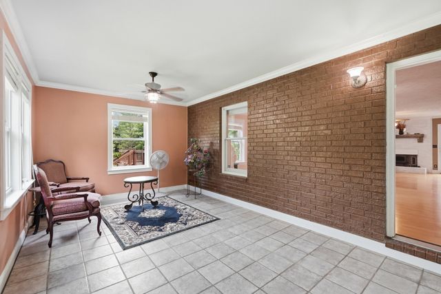 831 Osborne Ln, Murfreesboro, TN 37130