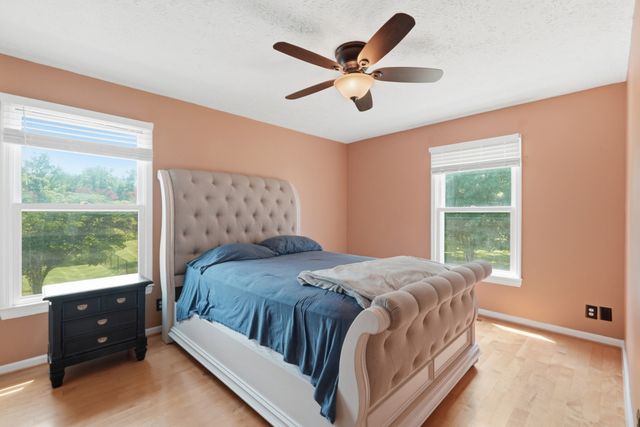 831 Osborne Ln, Murfreesboro, TN 37130