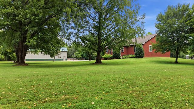 831 Osborne Ln, Murfreesboro, TN 37130