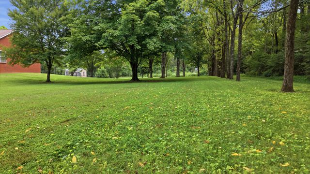 831 Osborne Ln, Murfreesboro, TN 37130