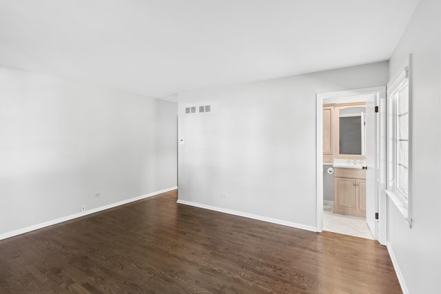 419 W Marion Street, Prospect Heights, IL 60070