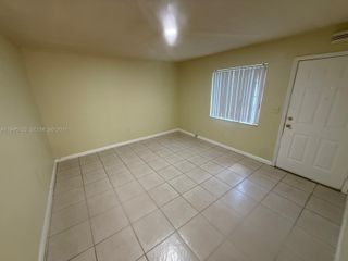 17530 NW 68th Ave C4013, Hialeah, FL 33015