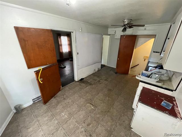 19408 Goulburn Street, Detroit, MI 48205