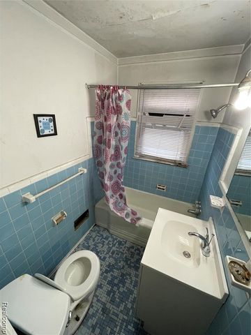 19408 Goulburn Street, Detroit, MI 48205