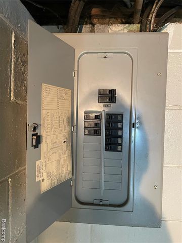 19408 Goulburn Street, Detroit, MI 48205