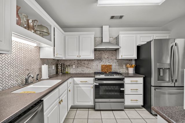 10757 Stoneridge, Sherwood, AR 72120