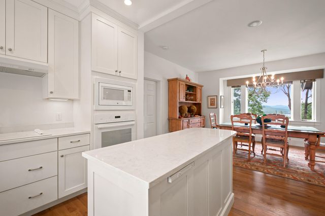 5 Peaked Hill Road, Ashland, NH 03217