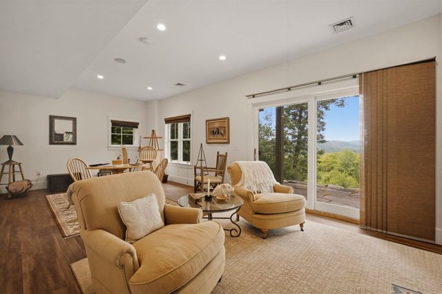 5 Peaked Hill Road, Ashland, NH 03217