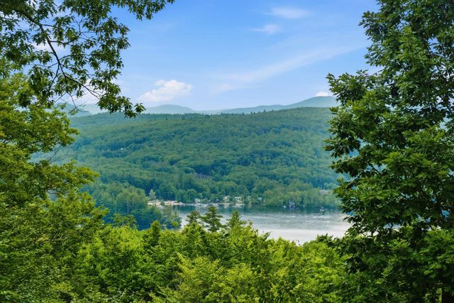 5 Peaked Hill Road, Ashland, NH 03217