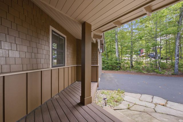5 Peaked Hill Road, Ashland, NH 03217