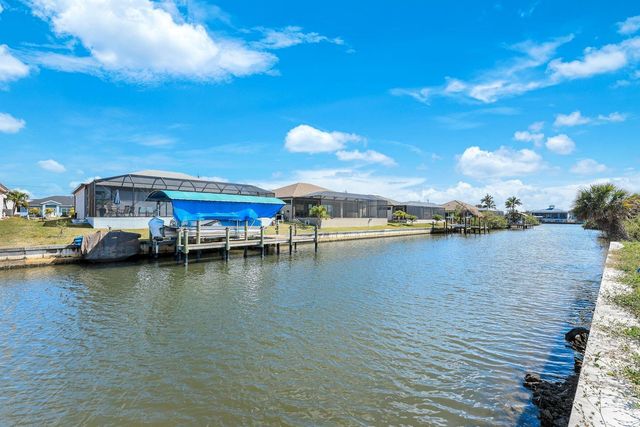 1925 NW 34th Place, Cape Coral, FL 33993