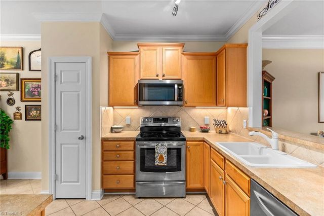 4260 Lumsden Lane, High Point, NC 27265