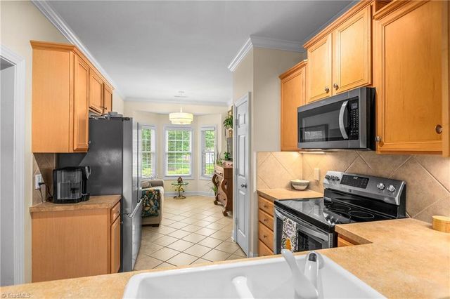 4260 Lumsden Lane, High Point, NC 27265