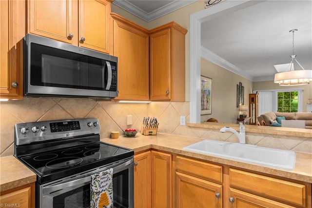 4260 Lumsden Lane, High Point, NC 27265