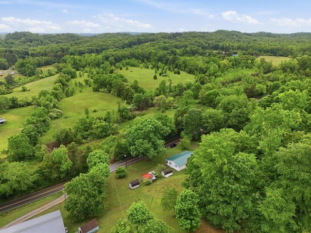 5780 Toestring Valley Road, Spring City, TN 37381